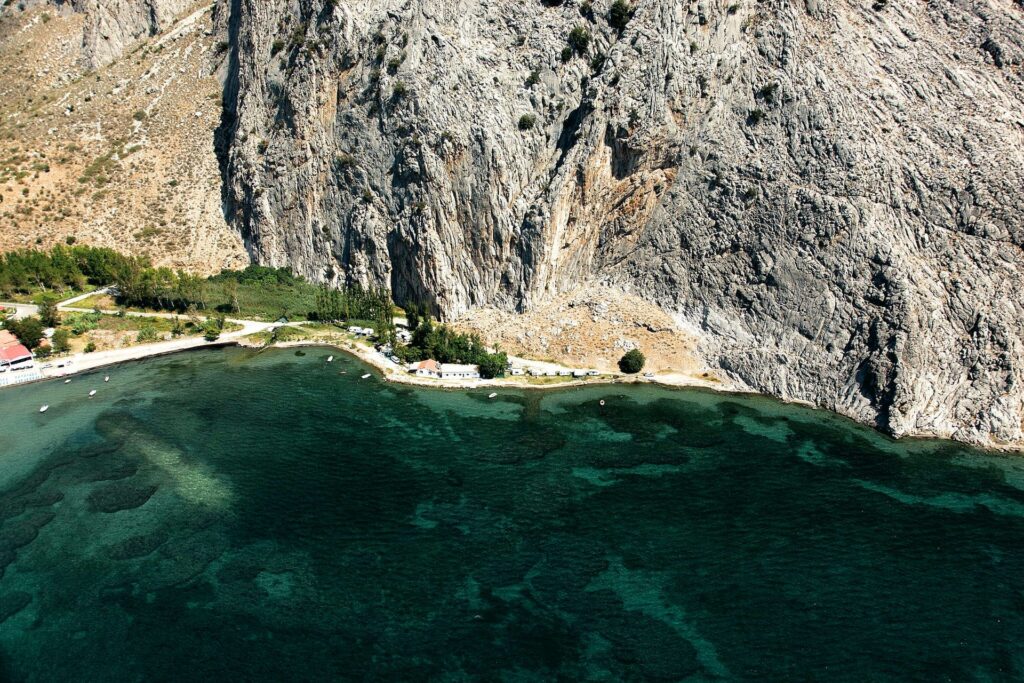 Όρμος Κρυονερίου. Φωτογραφικό Αρχείο ΕΦΑΑΙΤ.