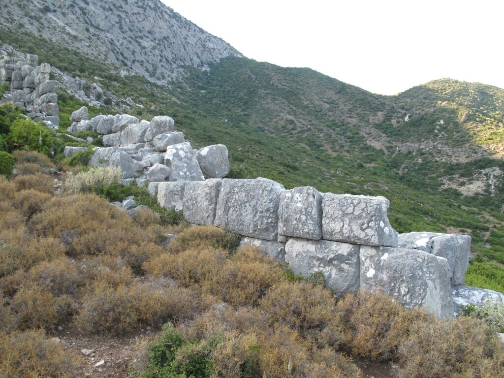 Οχύρωση στη θέση Τάπια - Πάγκαλη. Αρχείο ΕΦΑΑΙΤ.