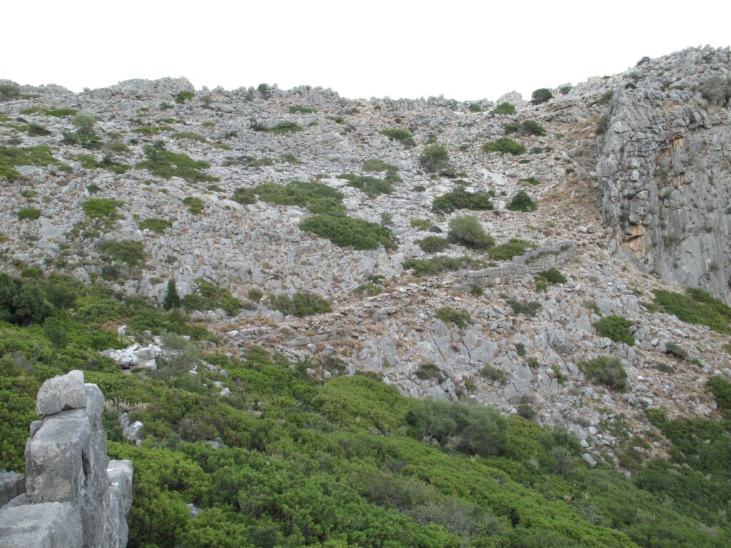 Οχύρωση στη θέση Τάπια - Πάγκαλη. Αρχείο ΕΦΑΑΙΤ.