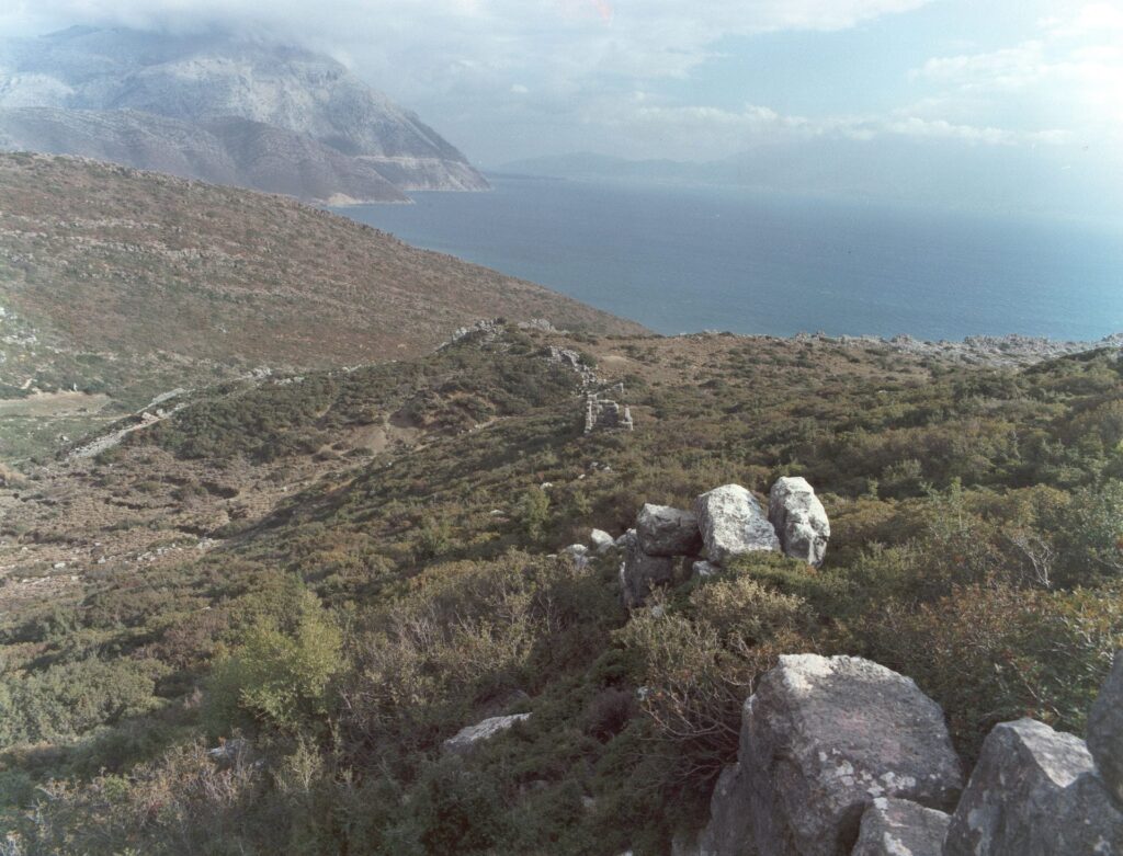 Οχύρωση στη θέση Τάπια - Πάγκαλη. Αρχείο ΕΦΑΑΙΤ.