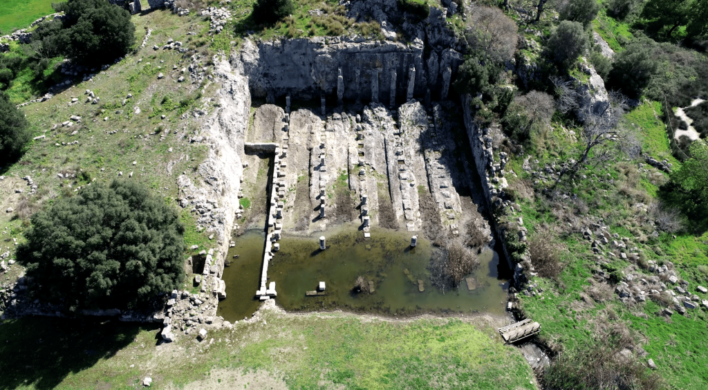 Νεώσοικοι Οινιαδών, Αρχείο ΕΦΑΑΙΤ. Φωτό: Γ. Μπούρχας.