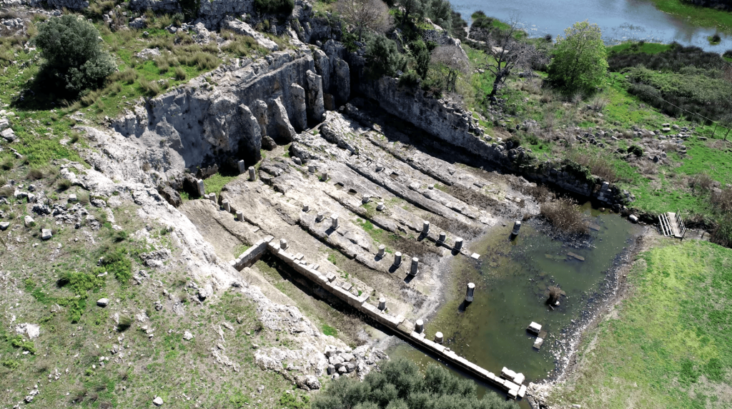 Νεώσοικοι Οινιαδών, Αρχείο ΕΦΑΑΙΤ. Φωτό: Γ. Μπούρχας.